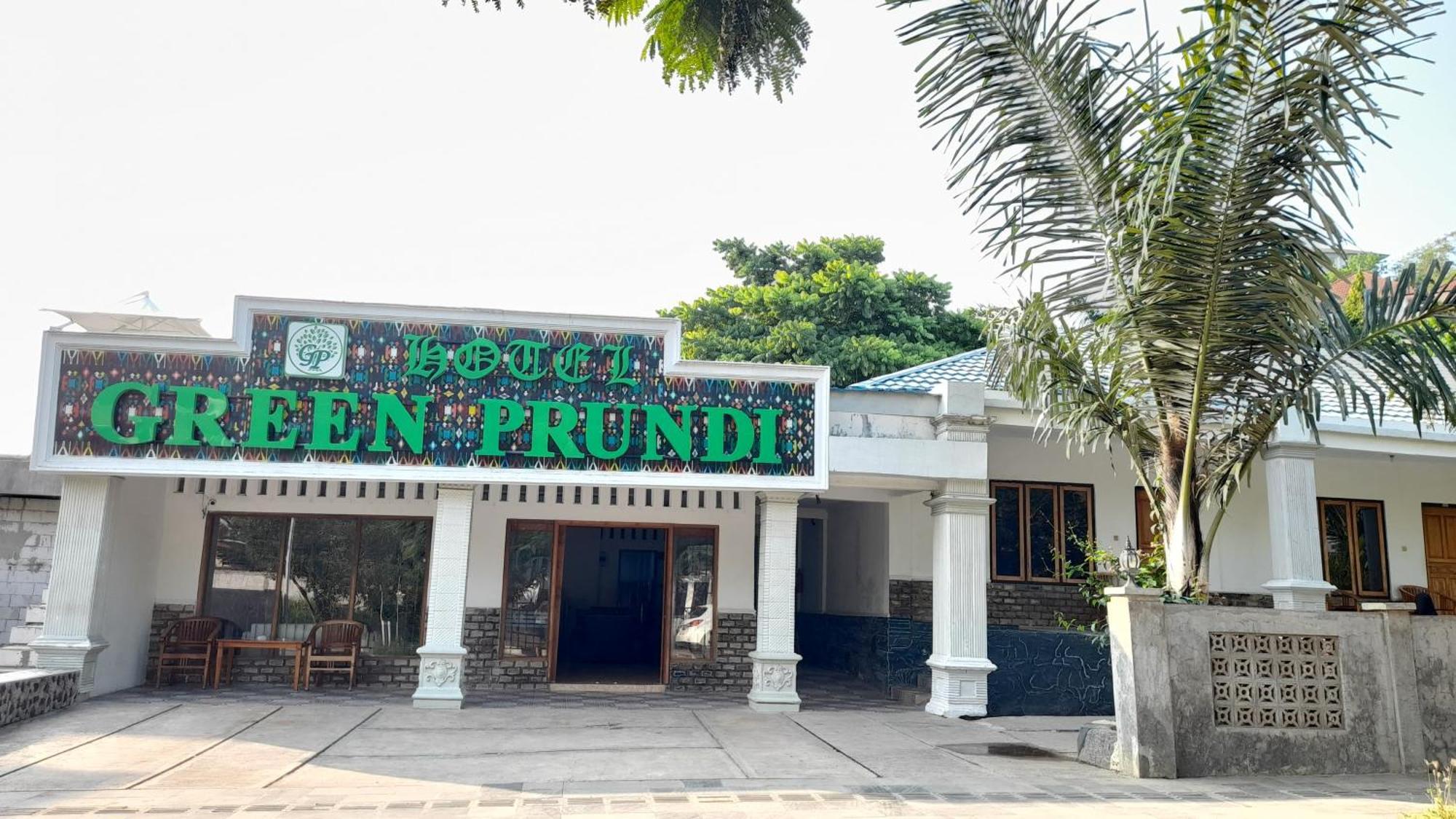 Hotel Green Prundi Labuan Bajo Zewnętrze zdjęcie